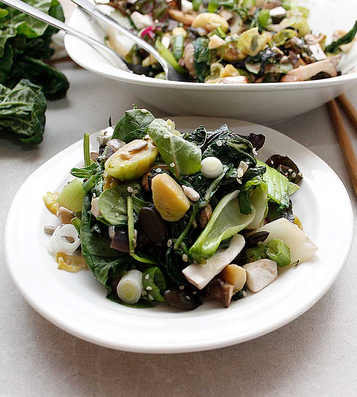 warm winter salad dressing Balsamic Berry Vinaigrette Winter Salad