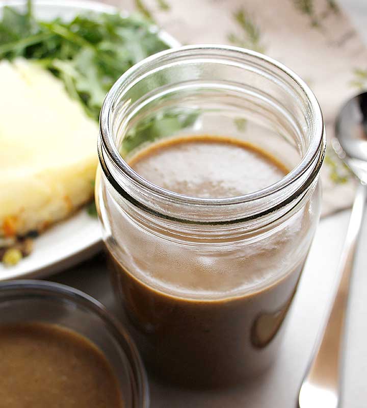 Make this mushroom gravy for your next family dinner! It’s The Best Gluten-Free Vegan Gravy! It’s allergen-friendly—ideal for many dietary restrictions. freshisreal.com