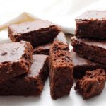 Gluten-free, vegan and allergen-friendly chocolate brownies.
